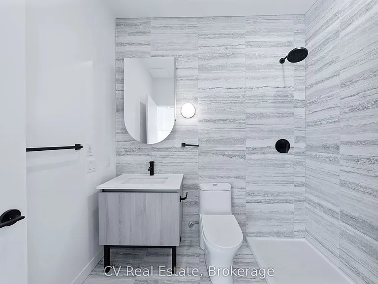 2625 Dundas St W #810 — Photo 23