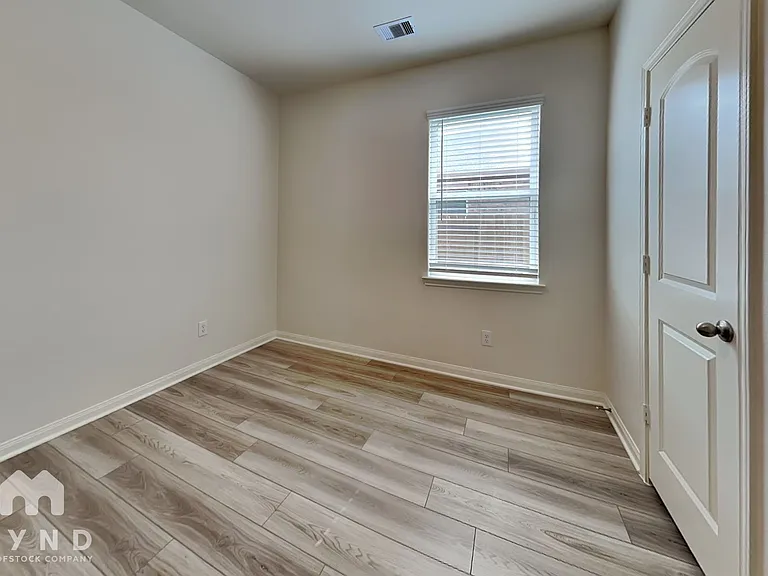 480 Lone Rider Dr — Photo 13