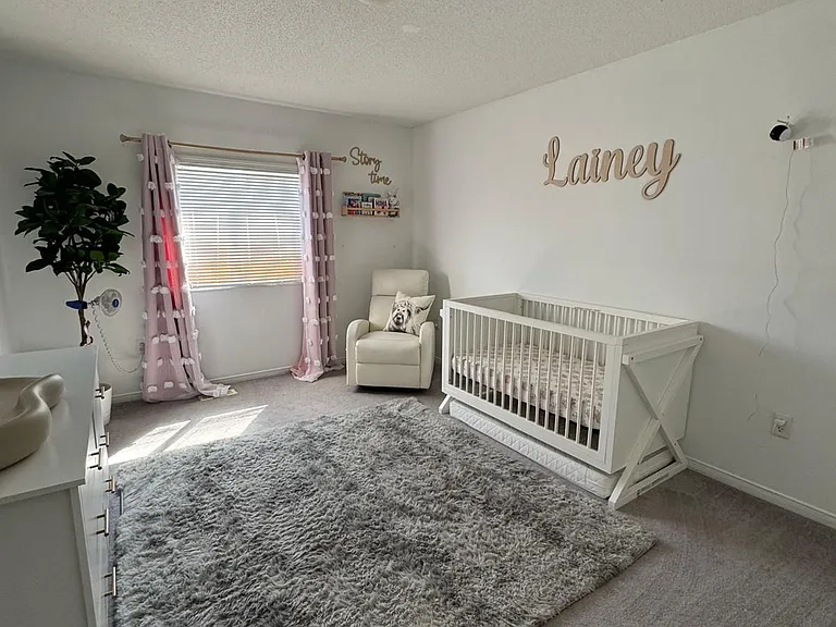 20 Courtney Cres — Photo 17