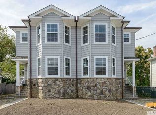 23 Firwood Rd, Port Washington, NY 11050