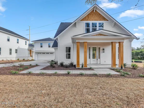 102 Pecan Avenue, Wilmington, NC 28403