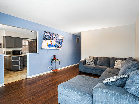 2nd image of 7727 New England Ave