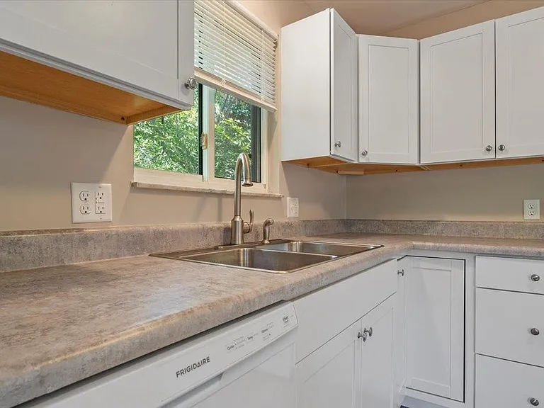 32 Sundowner Ln — Photo 22
