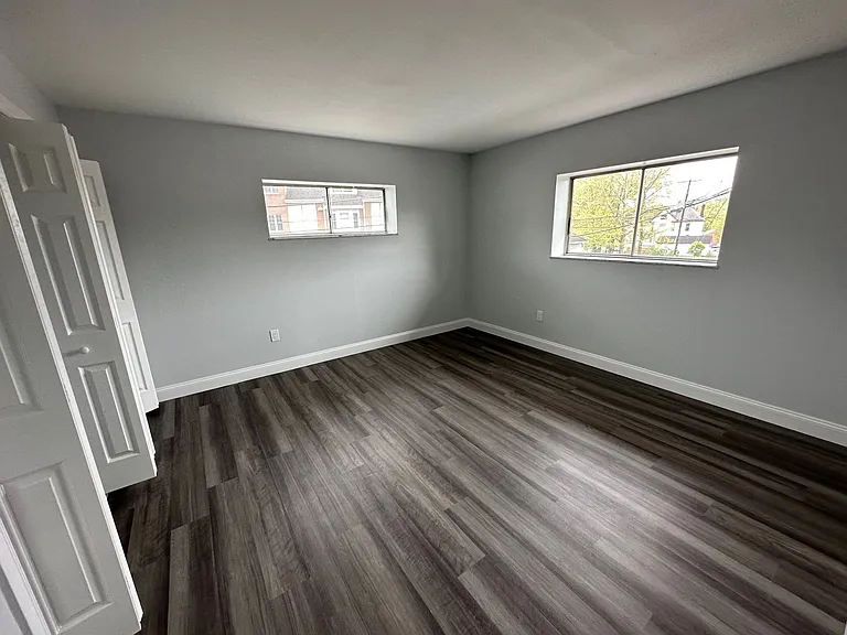 902 Erdner Ave — Photo 10