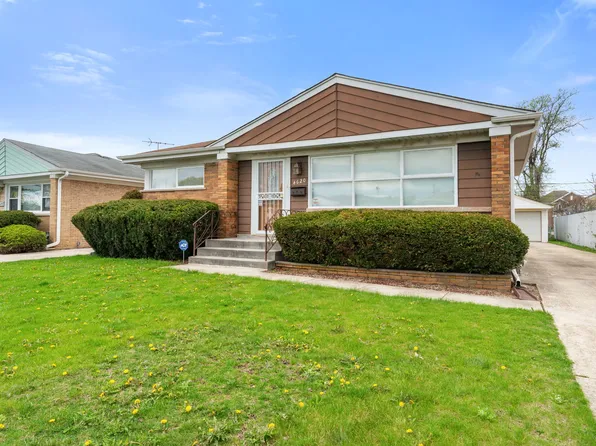 4620 Grace St, Schiller Park, IL 60176