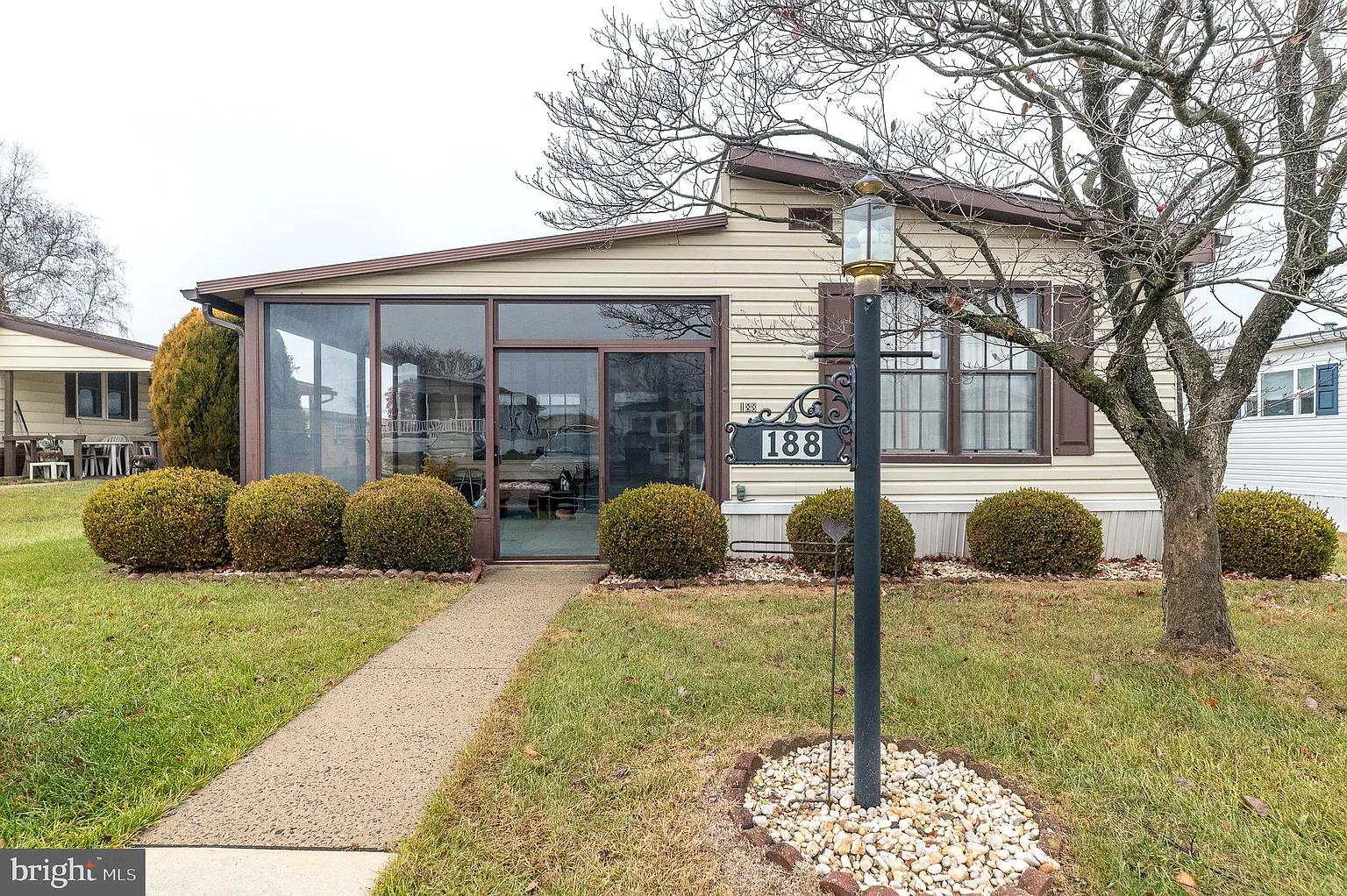 188 Upland Ct photo 1