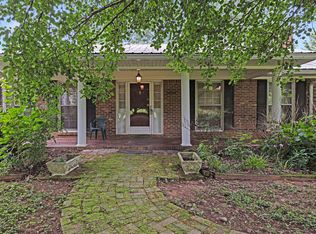 1542 McCarter Rd, Lawrenceburg, TN 38464