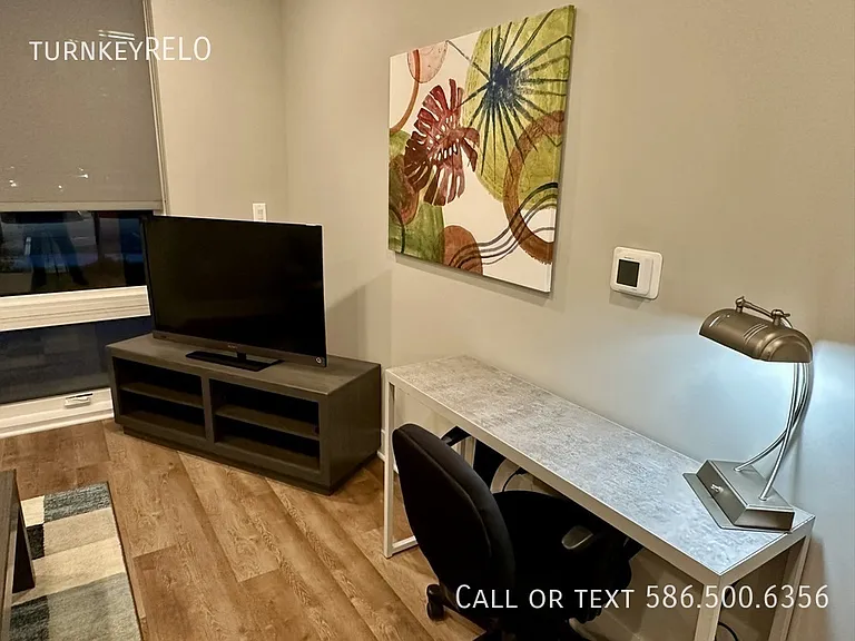 375 Kirts Blvd #106 — Photo 5