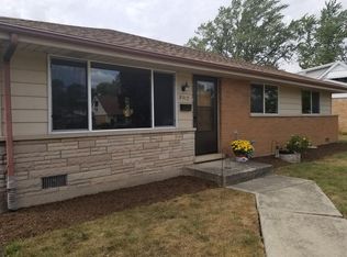 8912 Southfield Dr, Bridgeview, IL 60455