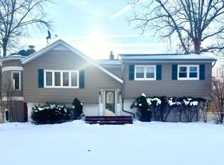 9 Windsor Dr, Jefferson Twp., NJ 07438