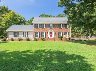 5108 Foxview Dr, Pleasant Garden, NC 27313