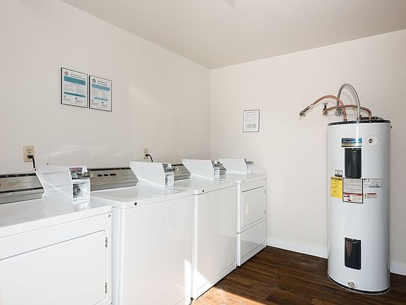 5th image of 23122 76th Ave W APT 109