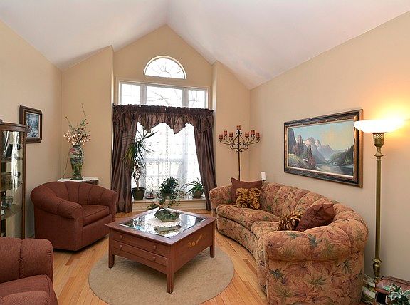 2nd image of 1941 N Windham Ct #98