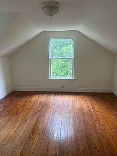 3rd image of 270 Grass Ct