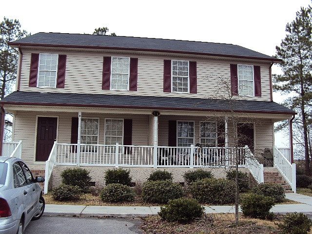 1st image of 54 Pratt Ln #A