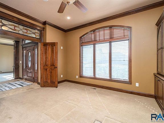 4th image of 2700 W Dalston Cir