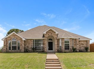 532 Saddle Head Dr, Desoto, TX 75115