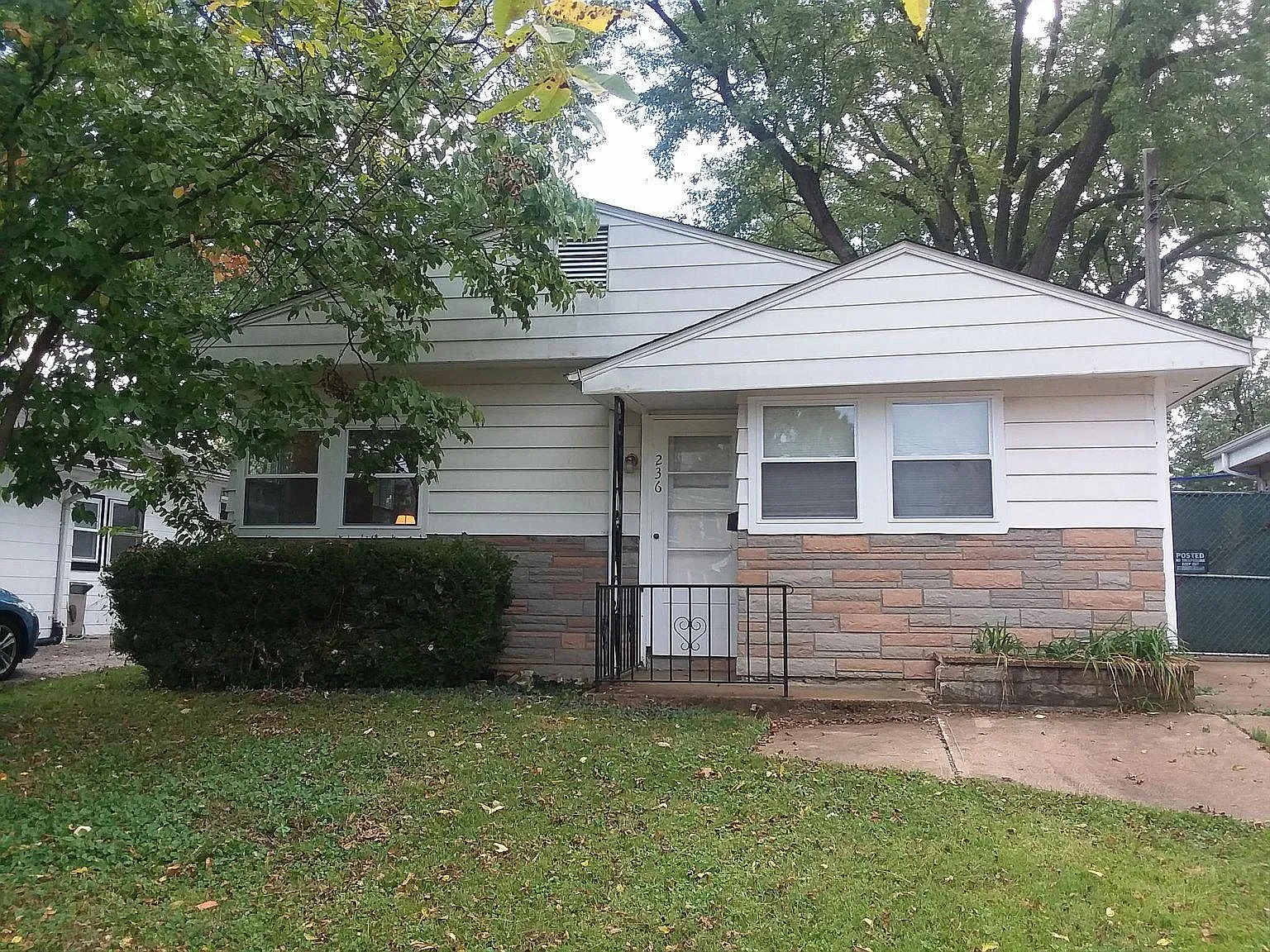 236 Monica Dr photo 1