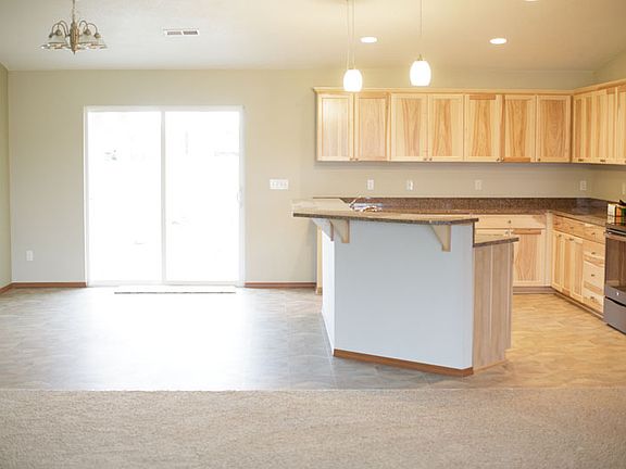 4th image of 22605 NE 50th Ave