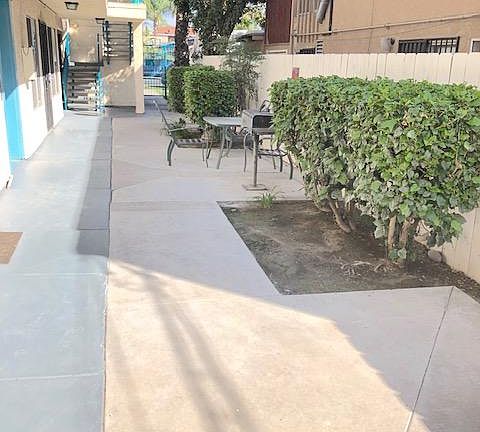 4th image of 3864 35th St APT 5