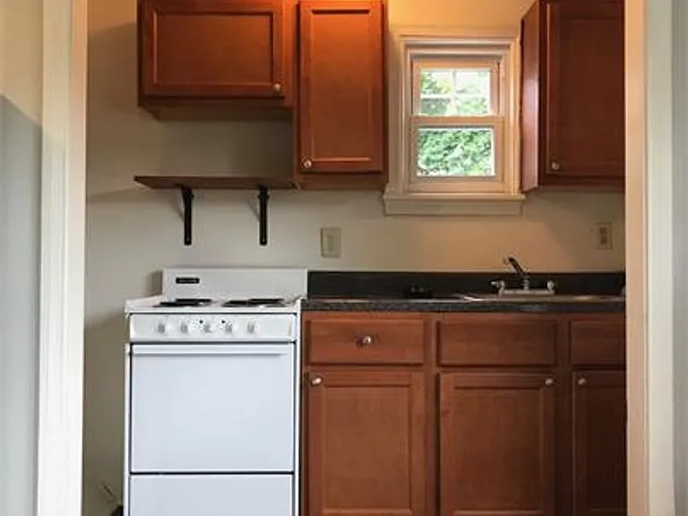 5739 Walnut St #2 — Photo 6
