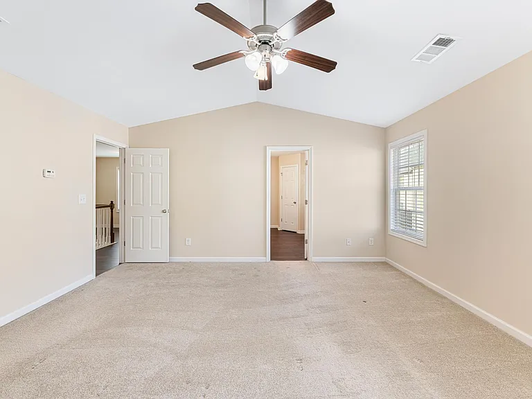 5529 Chatham Cir — Photo 20