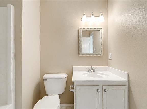 5th image of 5309 Still Canyon Dr