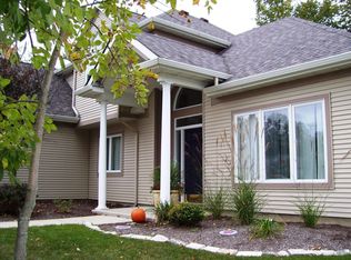 109 Jackson Tree Ct, Fort Wayne, IN 46804