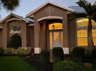 210 SW Fernleaf Trl, Pt Saint Lucie, FL 34953