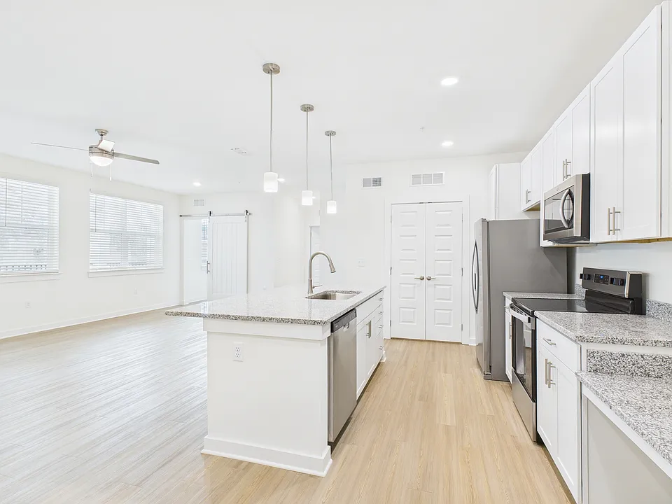 2520 New Port Royal Rd #2307