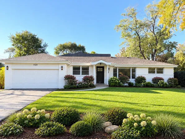1120 Manor Dr, Wilmette, IL 60091