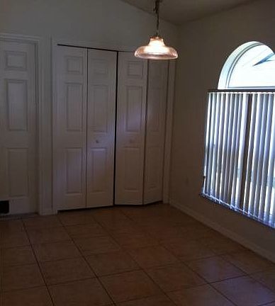 3rd image of 1303 Carpenter Branch Ct