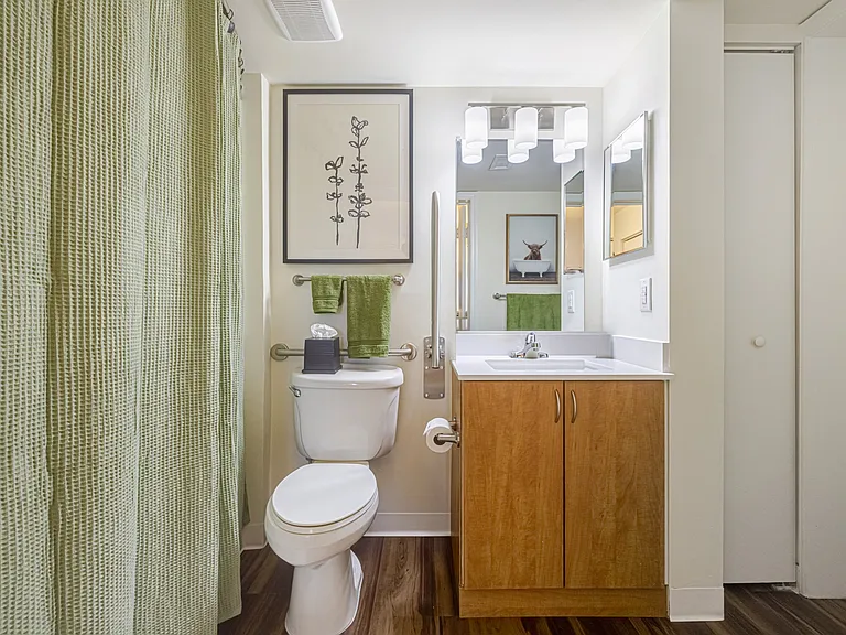 Heron Pond 55+ Apartments — Photo 12