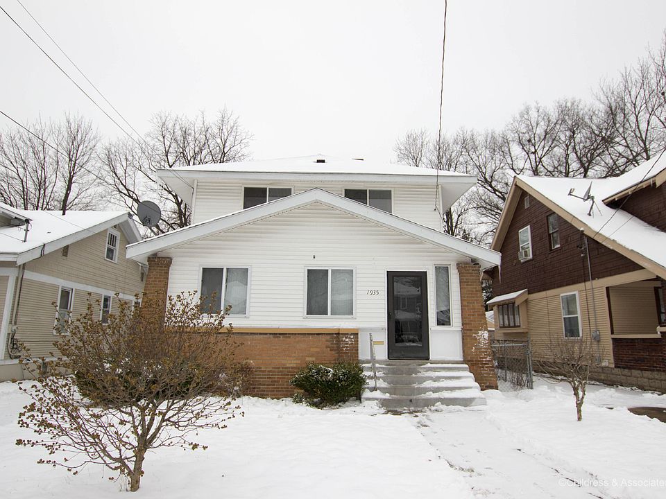 1st image of 1935 Willard Ave SE