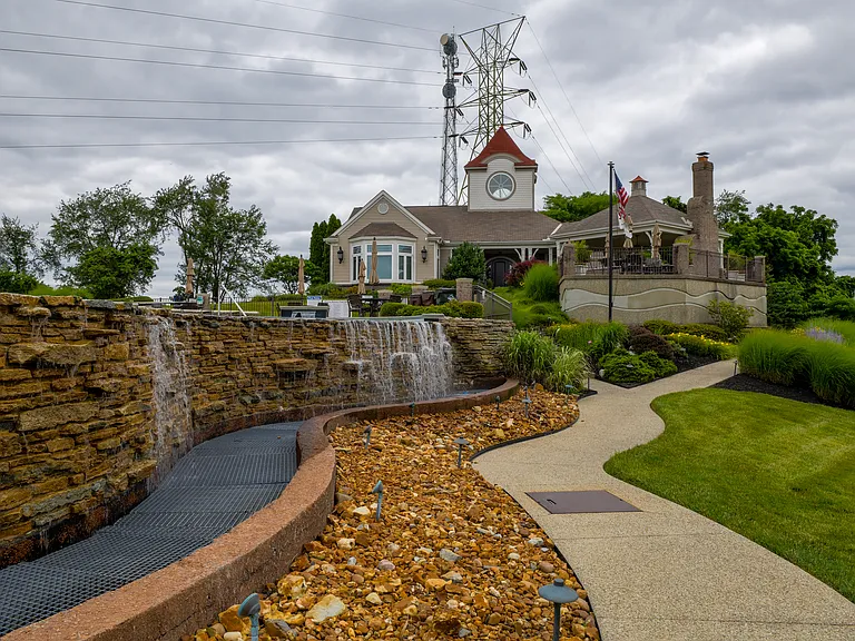 426 Pinnacle Way — Photo 31