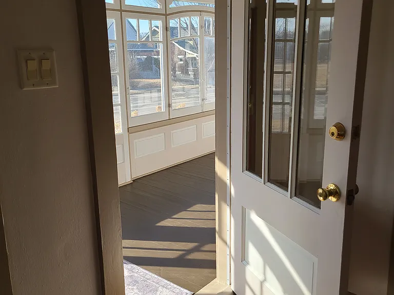 647 S Main St #2 — Photo 1