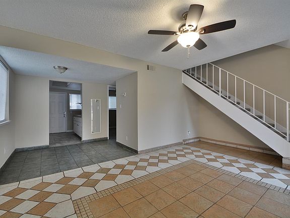 3rd image of 4481 Townehome Dr