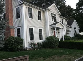 51 Camp Ave, Darien, CT 06820