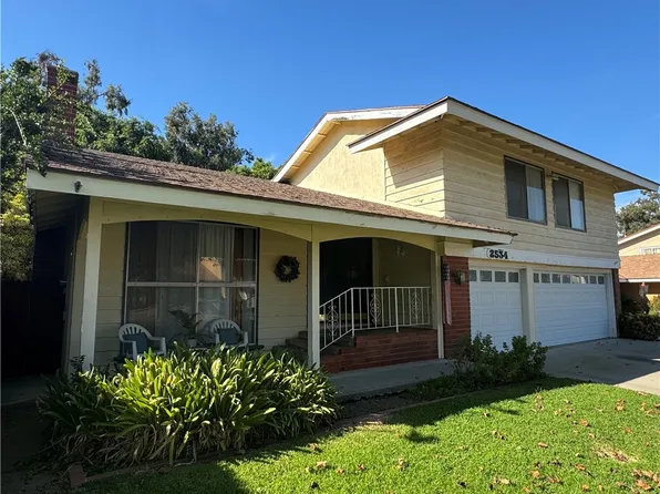 2534 Alona St, Santa Ana, CA 92706