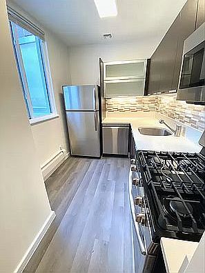 5th image of 46 W 14th St APT 6