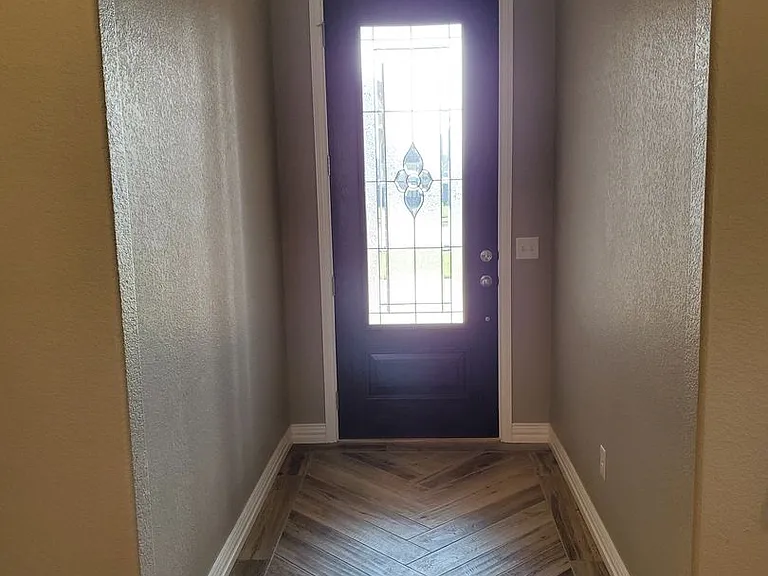 4810 Falcon Crest Blvd — Photo 4