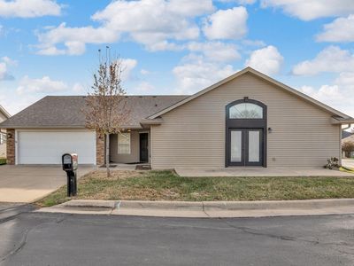 5515 SW Chapella St, Topeka, KS, 66614