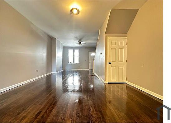 5th image of 132 N Wilton St
