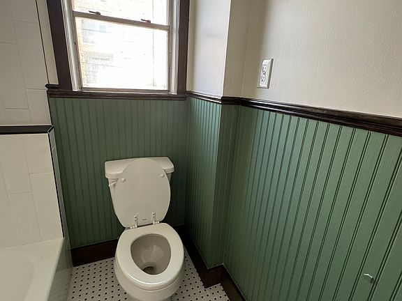 brand new toilet just for you!
