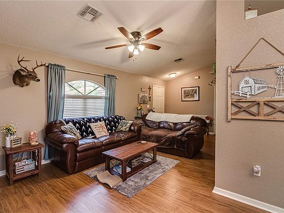 5th image of 2661 Pine Brush Dr