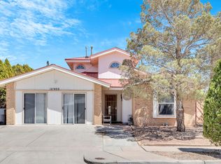 10900 Waterstone Ln, El Paso, TX 79934