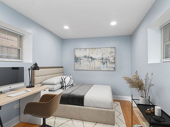 4th image of 4556 N Kostner Ave #G