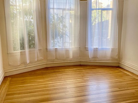 2nd image of 1142 Hyde St #3