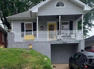 305 Schreeder Ave, Evansville, IN 47712