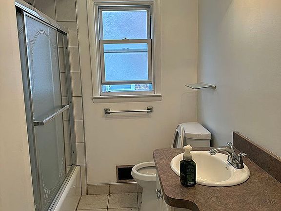 3rd image of 102 Coale Ave #1